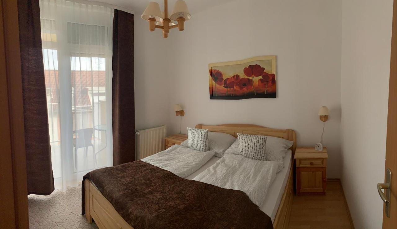 Konig Apartman Iii. Heviz Exterior foto