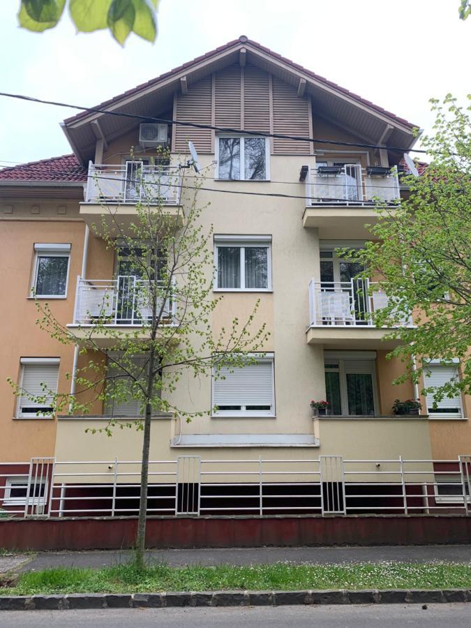 Konig Apartman Iii. Heviz Exterior foto